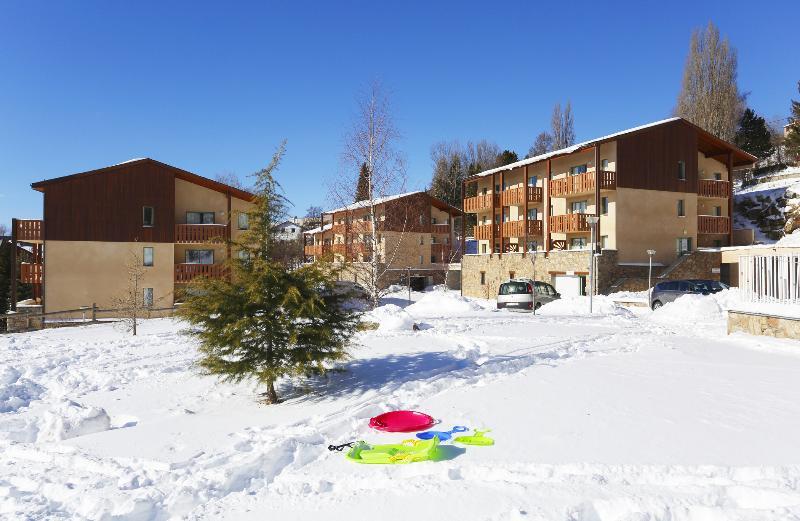 Residence Nemea Les Chalets Du Belvedere Font-Romeu-Odeillo-Via Exterior foto